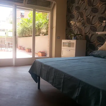 Domus Pio Xi° Couette-café 2*